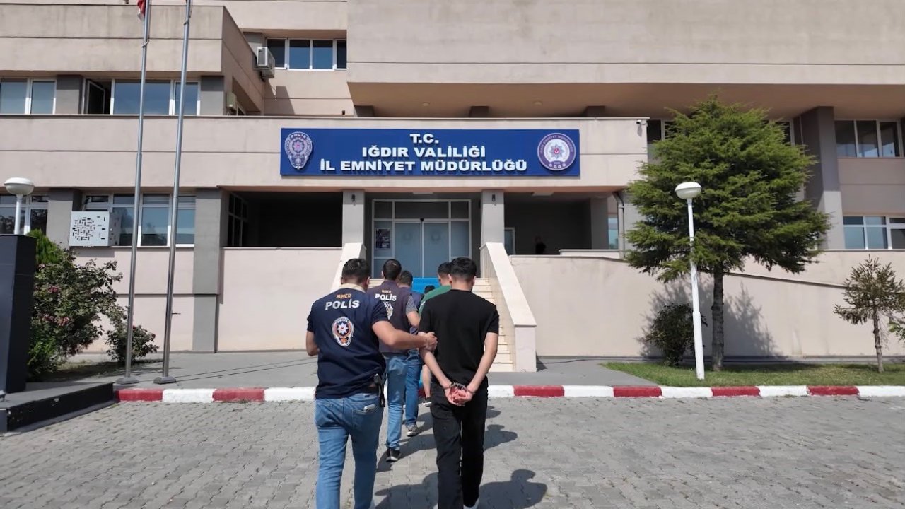 Iğdır’da siber dolandırıcılık operasyonu: 4 şüpheli tutuklandı