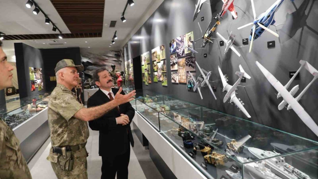 Vali Tavlı, askeri eğitim alanlarını inceledi