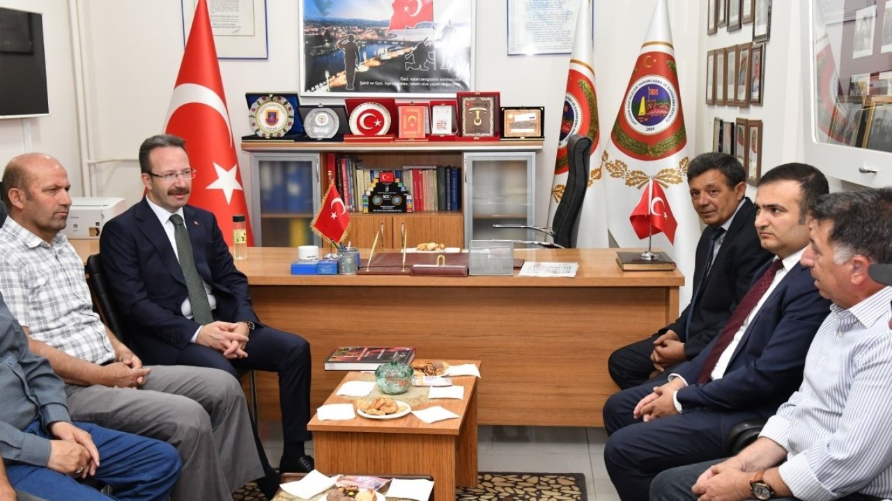 Vali Yamlı, şehit ve gazi aileleri derneğini ziyaret etti