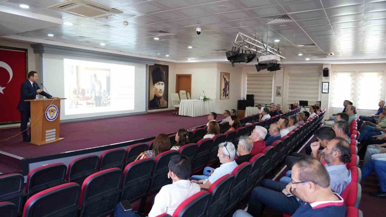 Muğla’da "Afet ve acil durumlarda çocuk hakları ve eğitimi" kursu başladı