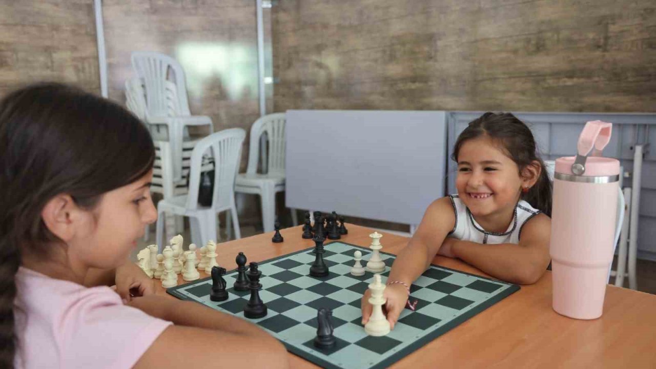 Marmaris’te yaz kurslarında eğlence ve öğrenme bir arada