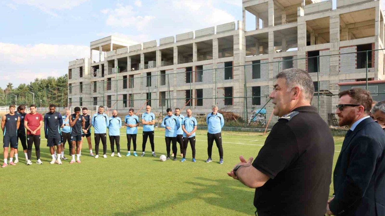 Karaburun’dan Erzurumspor’a moral desteği