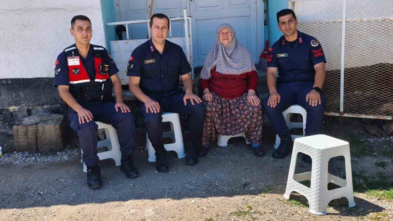 Jandarmadan şehit ailesine vefa