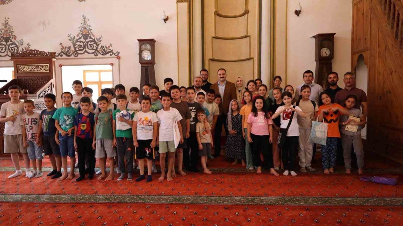 Kaymakam Battal öğrencilerle bir araya geldi