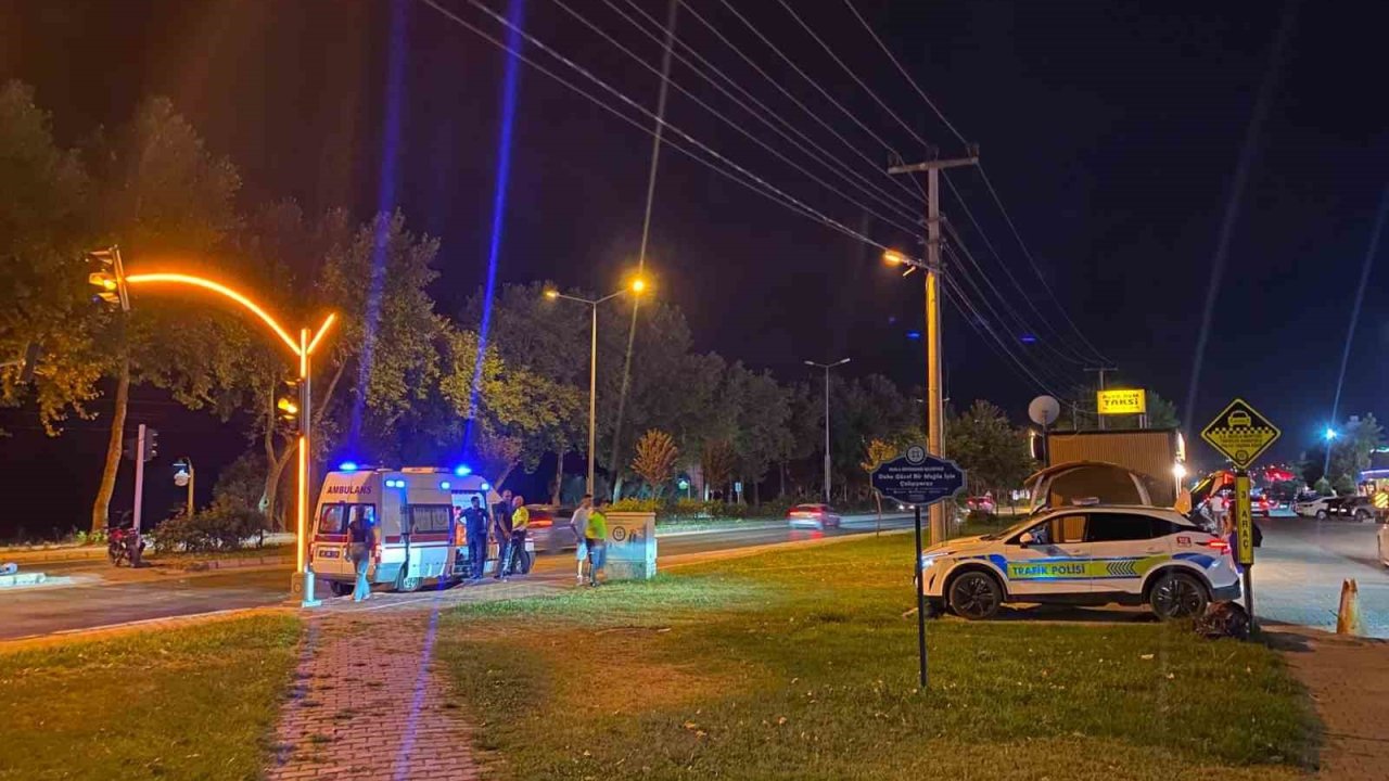 Menteşe’de motosikletliye arkadan çarpıp kaçtı