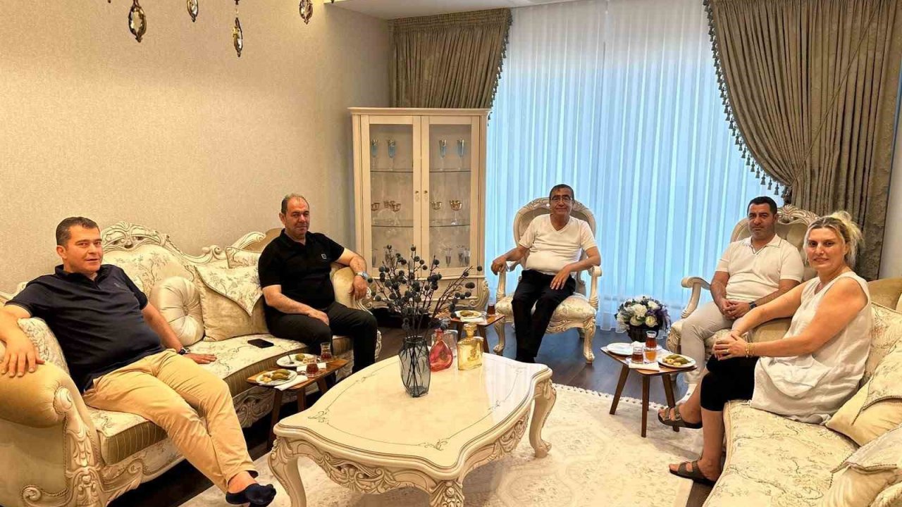 Milletvekili Bünyamin Bozgeyik’ten gazeteci Ali Babat’a ’geçmiş olsun’ ziyareti