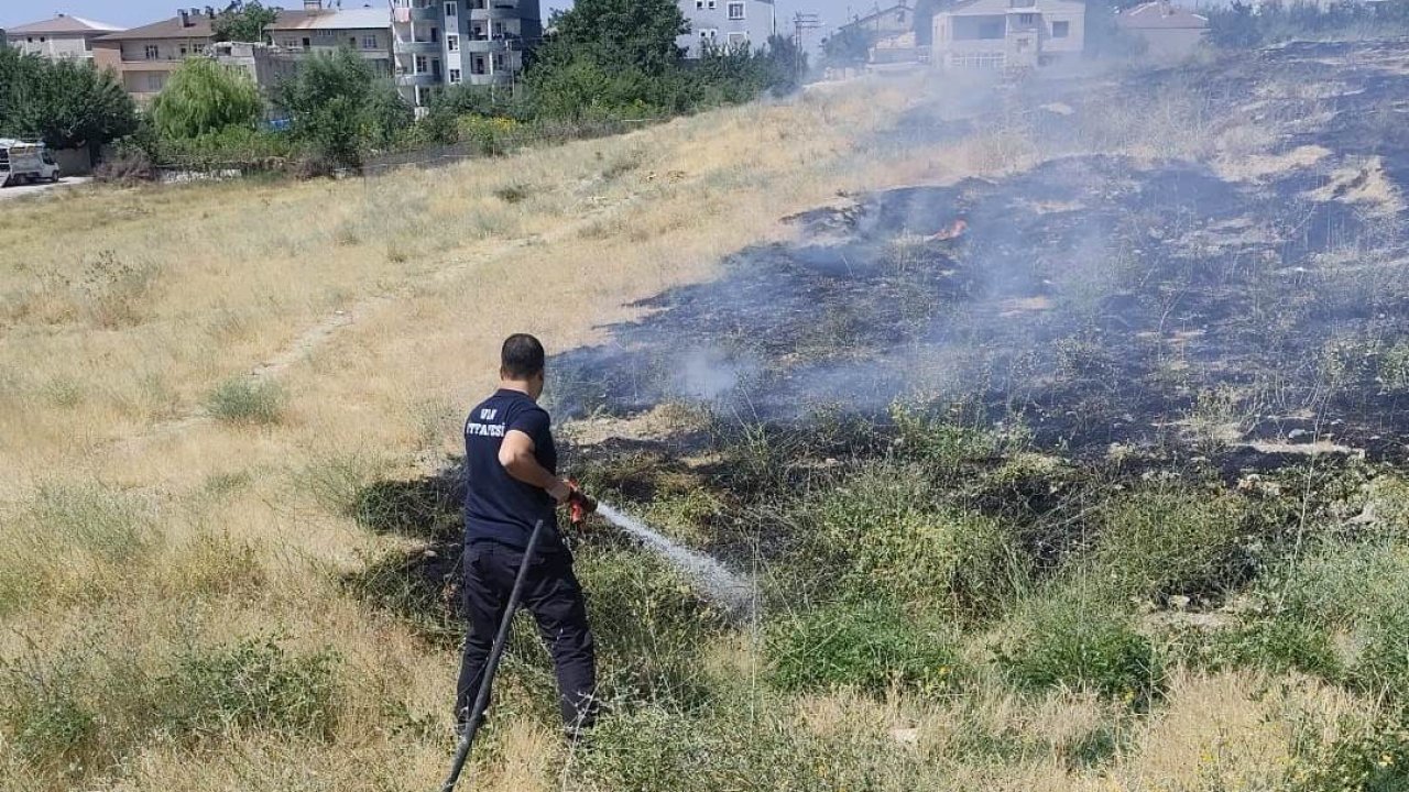 Van’da anız yangını