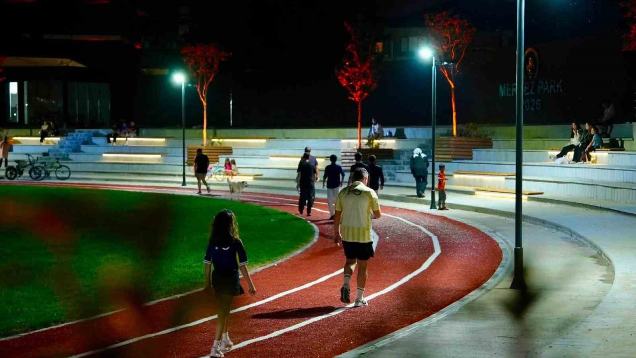 Merkez park şehrin gözdesi, sporun merkezi oldu