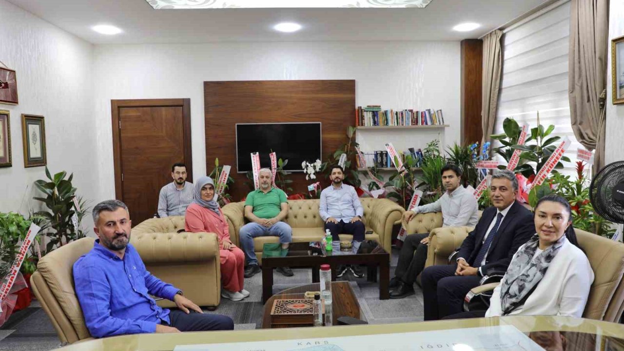 AK Parti heyetinden Ağrı Milli Eğitim Müdürü Çakan’a  tebrik