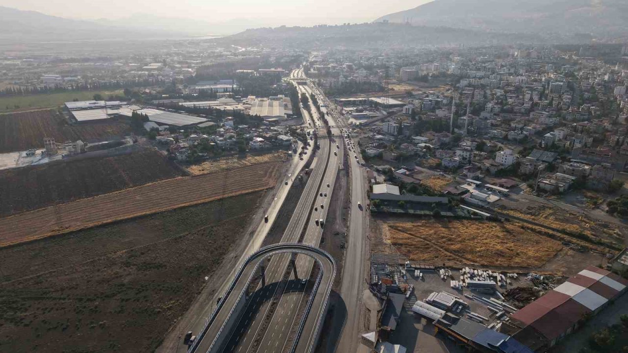 Kahramanmaraş’ta sanayi kavşağında ana güzergah ulaşıma açıldı