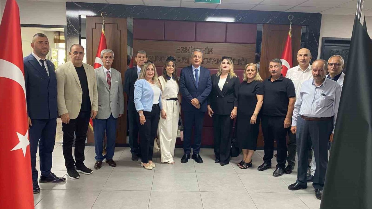 Kaymakam Şahin’e muhtarlardan hayırlı olsun ziyareti