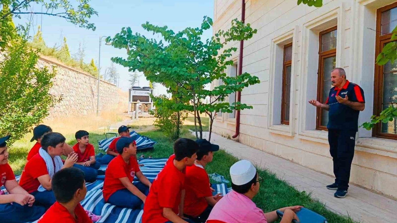 Elazığ’da afet farkındalık eğitimi