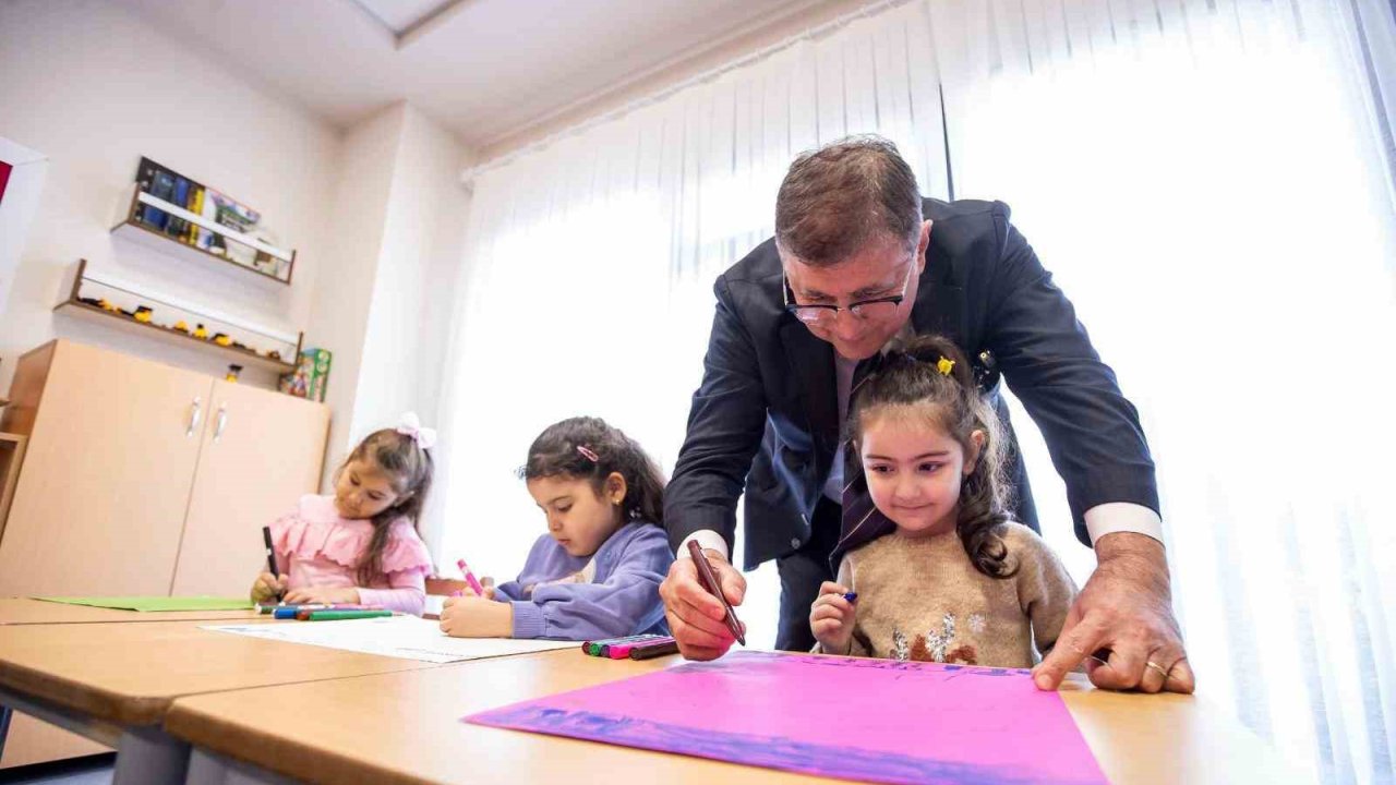 Başkan Tugay’dan müjde: Yuvamız İzmir’de aylık ücret 2 bin 500 TL’ye indirildi