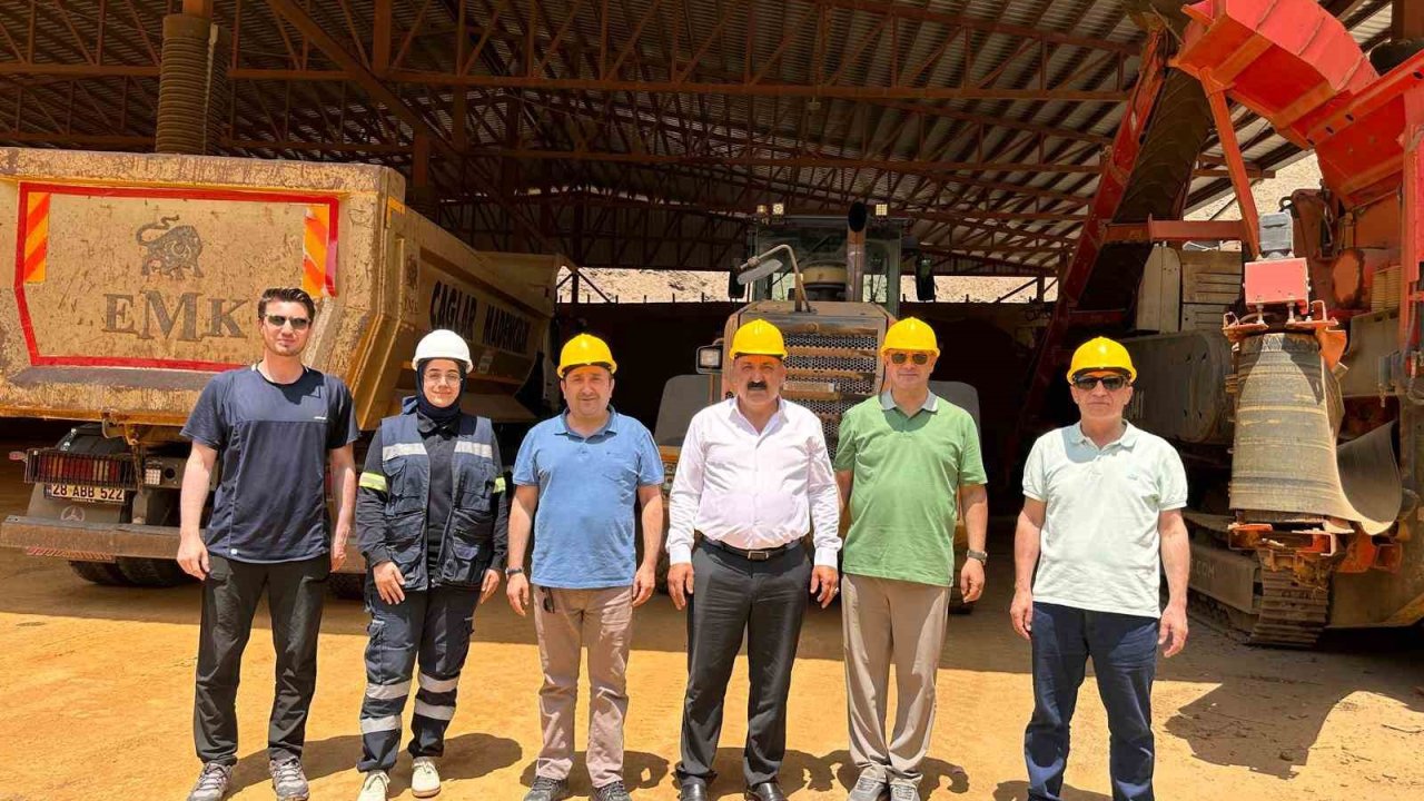 Hakkari’de maden firmalarına ziyaret