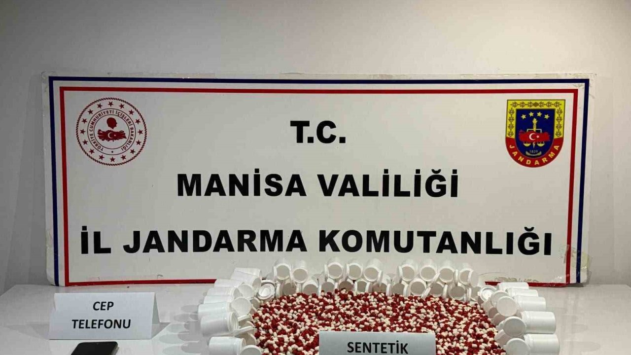Manisa jandarmasından 2 ilçede uyuşturucu operasyonu