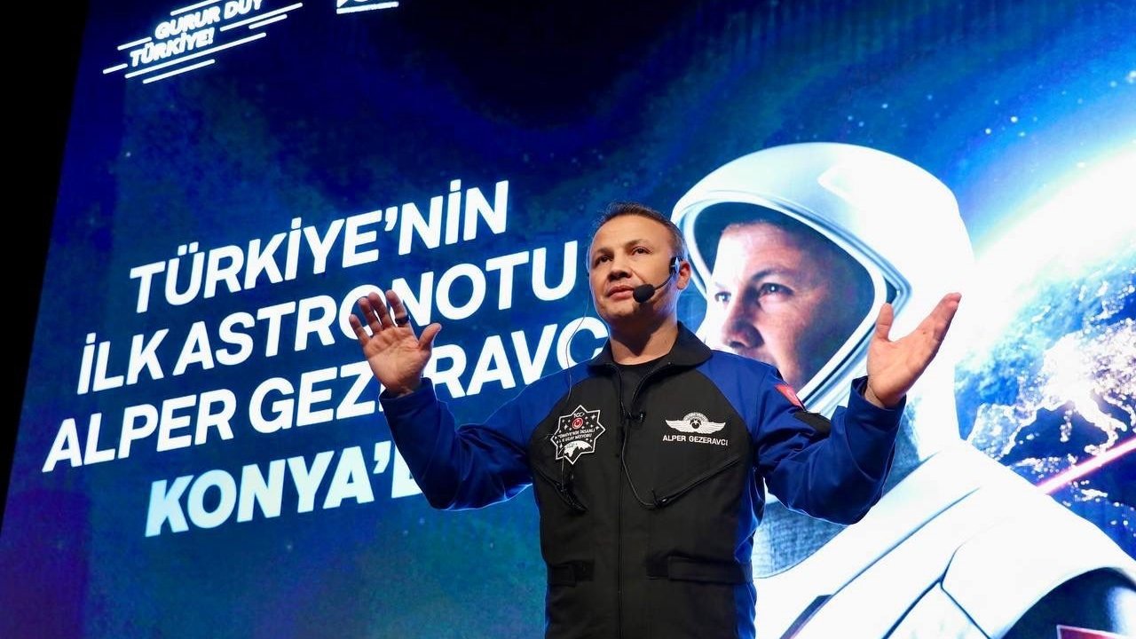 Türkiye’nin ilk astronotu Alper Gezeravcı’nın Tuğgeneral olduğu öğrenildi