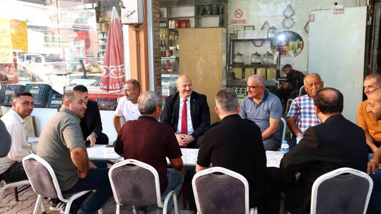 Vali Küçük, esnaflarla bir araya geldi