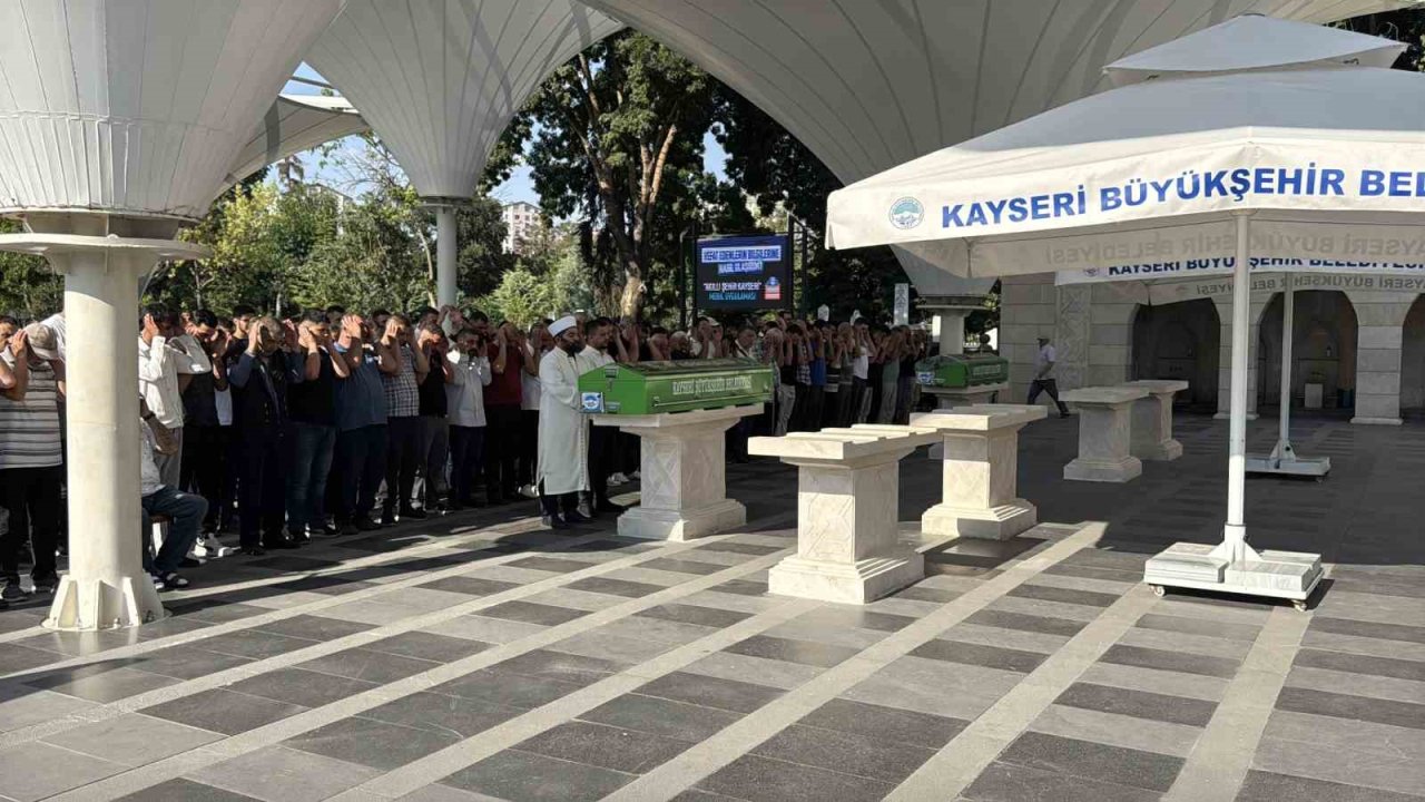 Kavgada bıçaklanarak öldürülen şahıs toprağa verildi