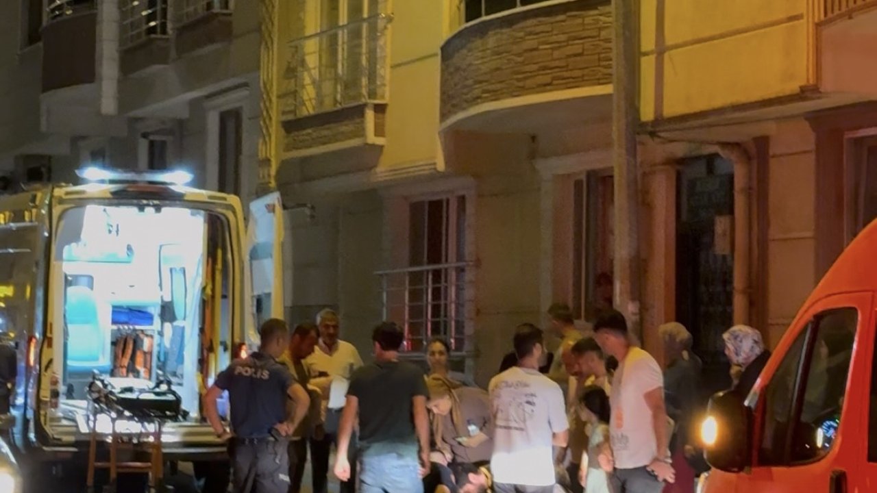 Aniden yola fırlayan çocuğa minibüs çarptı