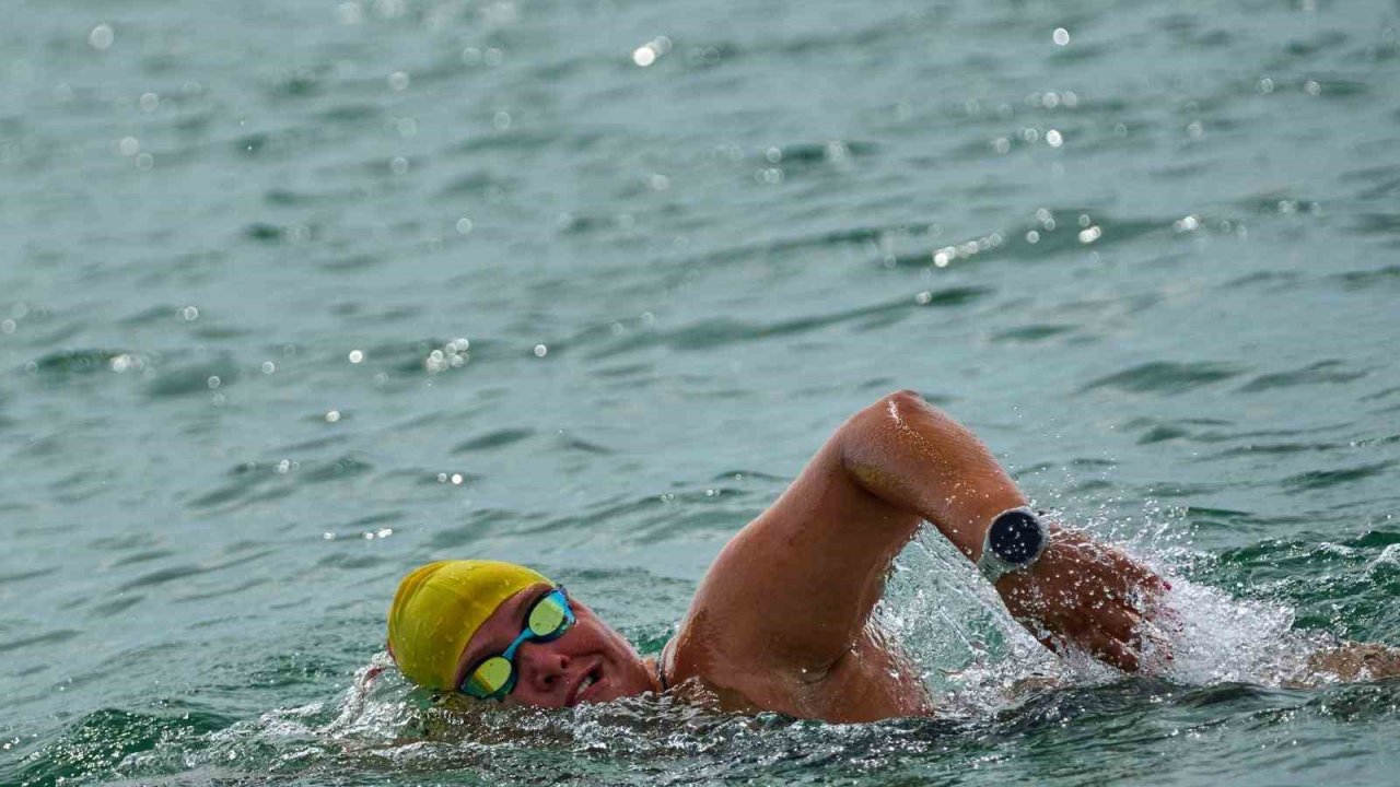 Türk ultramaraton yüzücüsü Melisa Uluarslan: