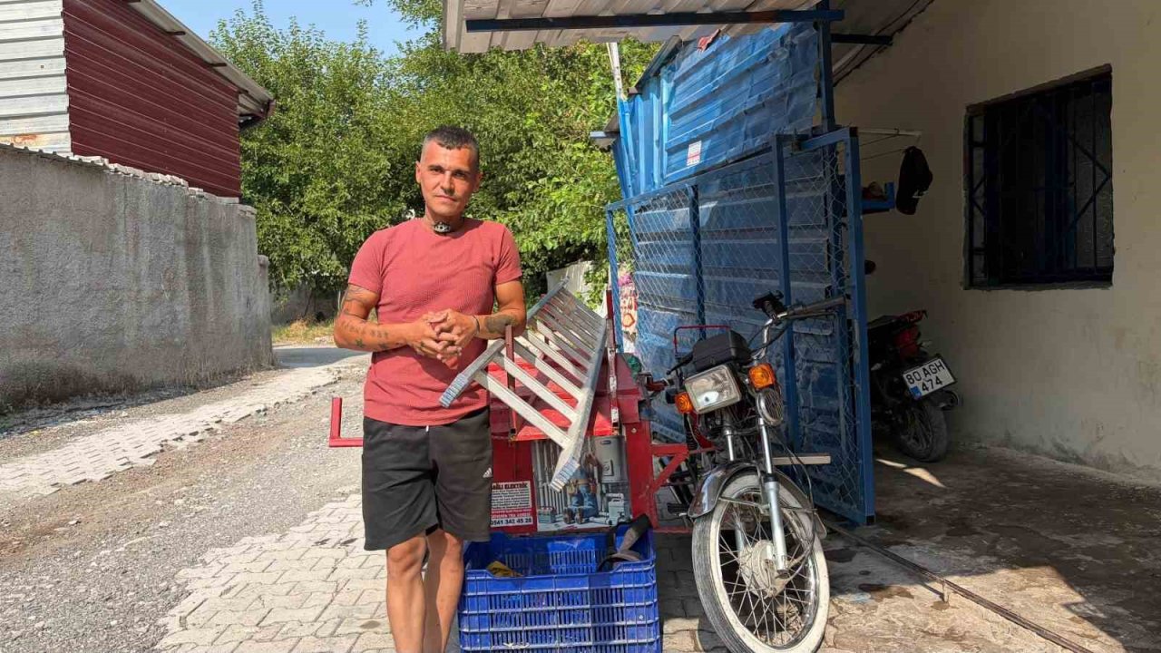 Boynunda merdivenle motosiklet kullanan tesisat ustası konuştu