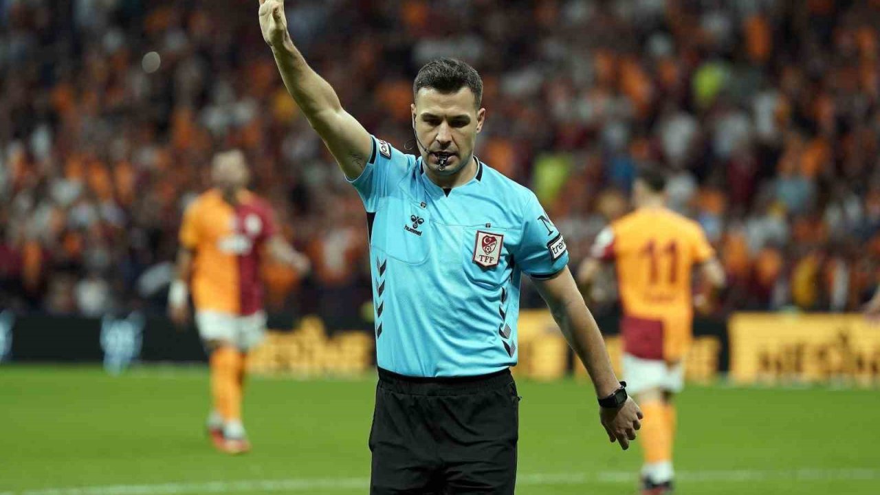 Atilla Karaoğlan, Ajax - Shelbourne maçında düdük çalacak