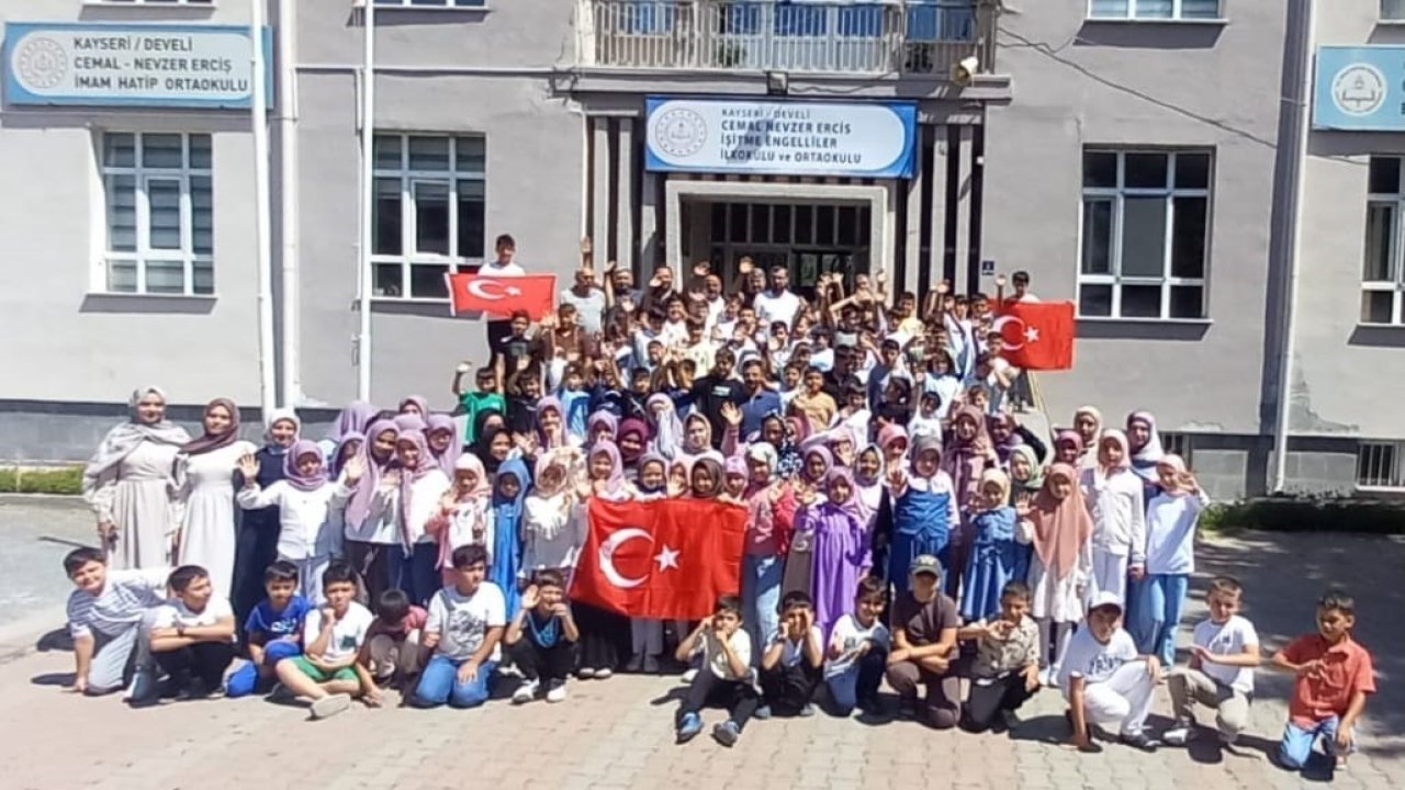 Develi Yaz Kur’an Kursu’nda Veda Hutbesi Okuma Etkinliği düzenlendi