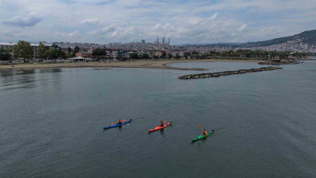 Tatilcilerin yeni rotası Ordu plajları