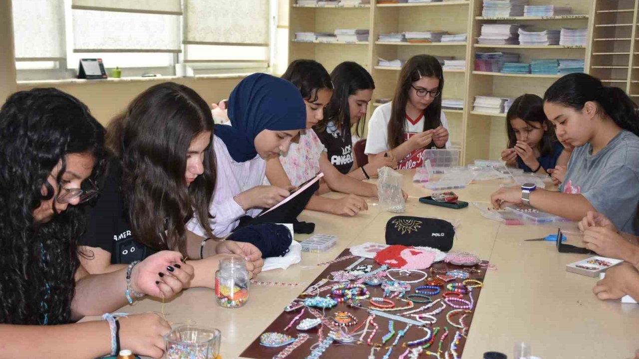 Şahinbey’de yaz tatili sanatla renkleniyor