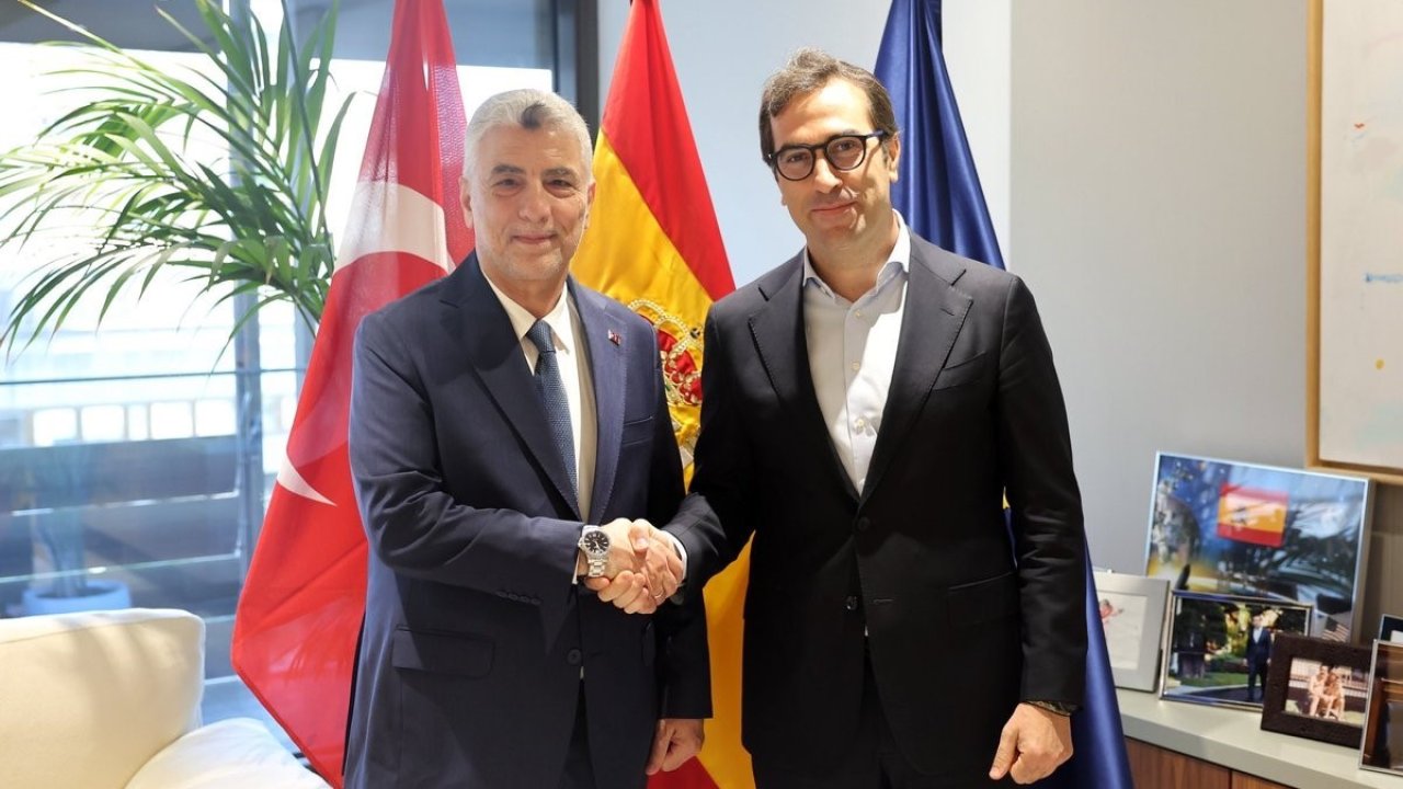 Bakan Bolat, İspanyol mevkidaşı Caballero ile görüştü