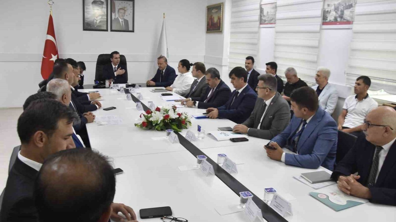 Bitlis’te DAKA ve DAP projeleri değerlendirme toplantısı yapıldı