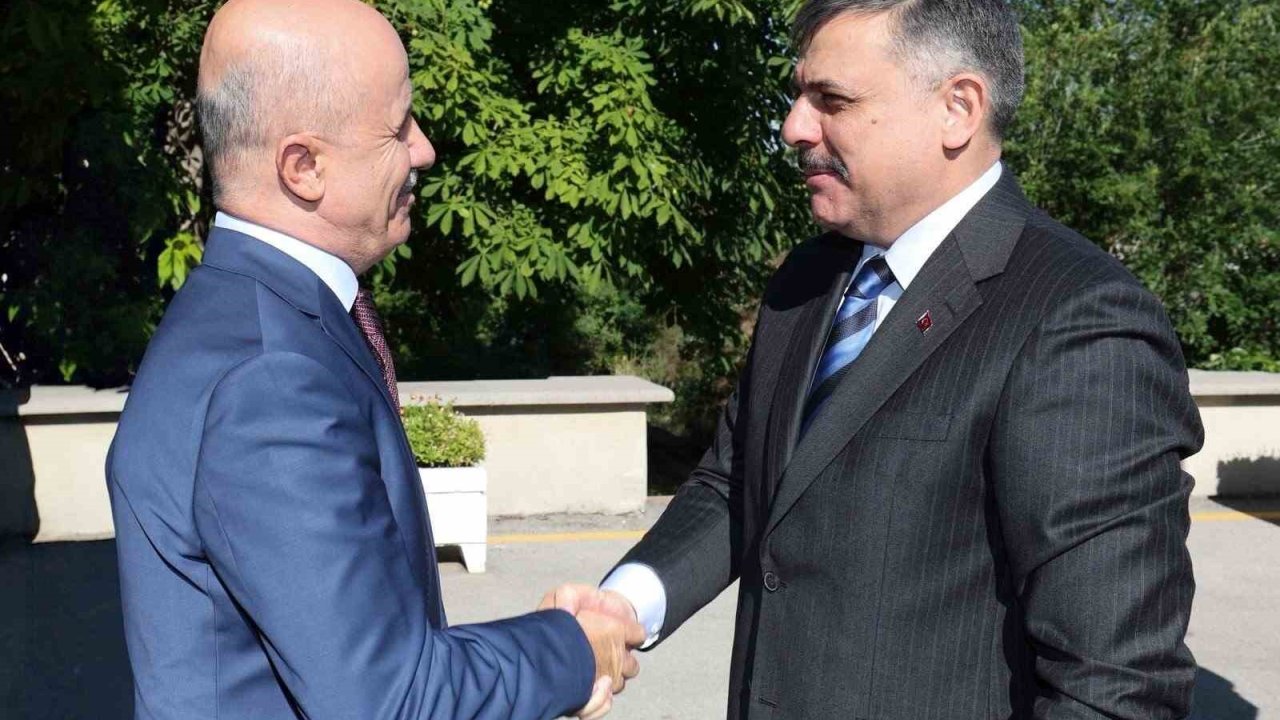 Bakan Çiftçi’den YÖK Başkanı Özvar’a ziyaret