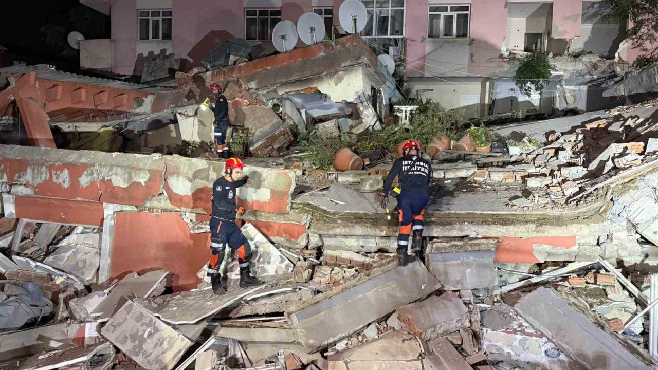 (Düzeltme) Bahçelievler Belediyesi: "Binanın önceden tahliye edilmesi nedeniyle ilk belirlemelere göre herhangi bir can kaybı veya yaralanma bulunmamaktadır"