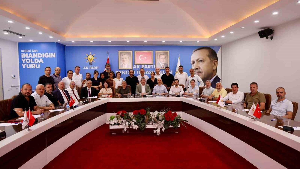 AK Parti’den Denizli’de güçlü istişare ve değerlendirme toplantısı