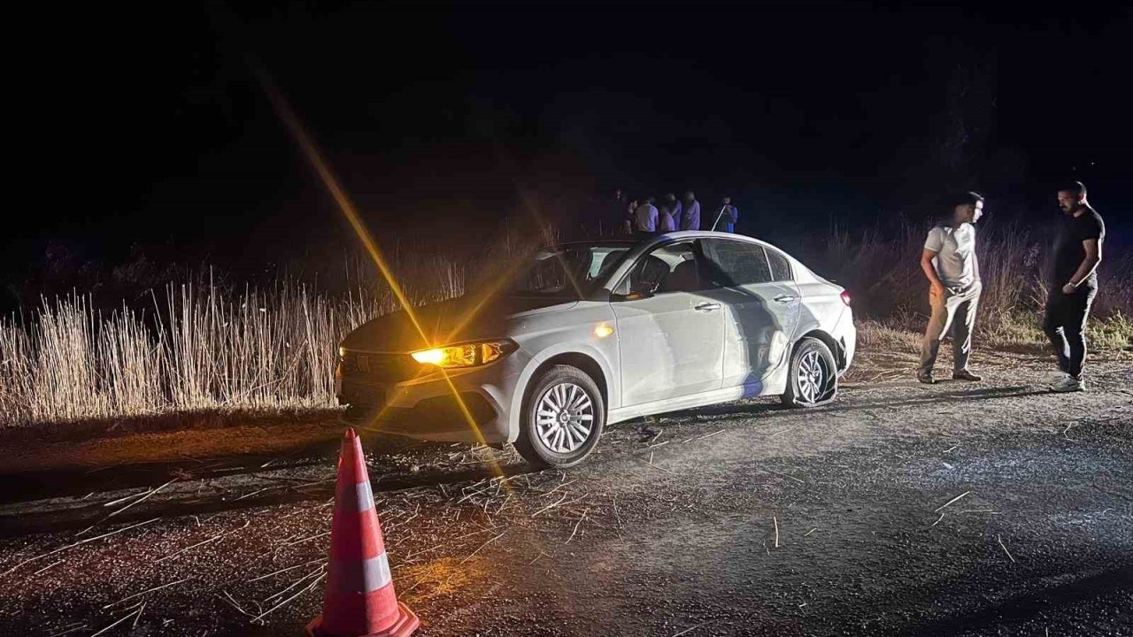 Kontrolden çıkan otomobil şarampole uçtu, sürücü yaralandı