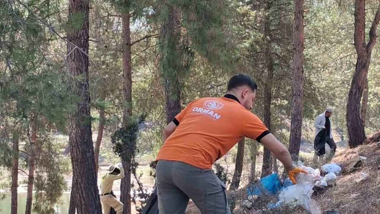 Kilis’te Tahtaköprü Barajı çevresinde temizlik çalışması yapıldı