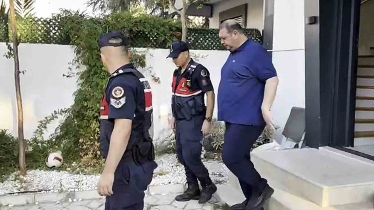 Menderes Belediyesi soruşturmasında 16 şüpheli adliyeye sevk edildi