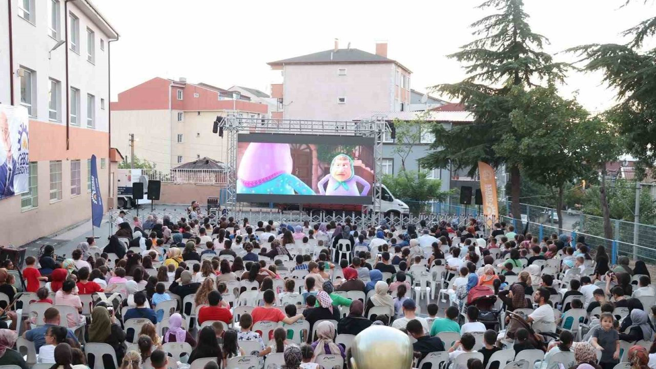 Gebze’de açık hava sineması etkinliklerinin adresi Köşklüçeşme oldu