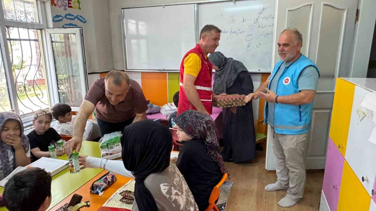 Kızılay’dan Yaz Kur’an Kursu Öğrencilerine anlamlı ziyaret