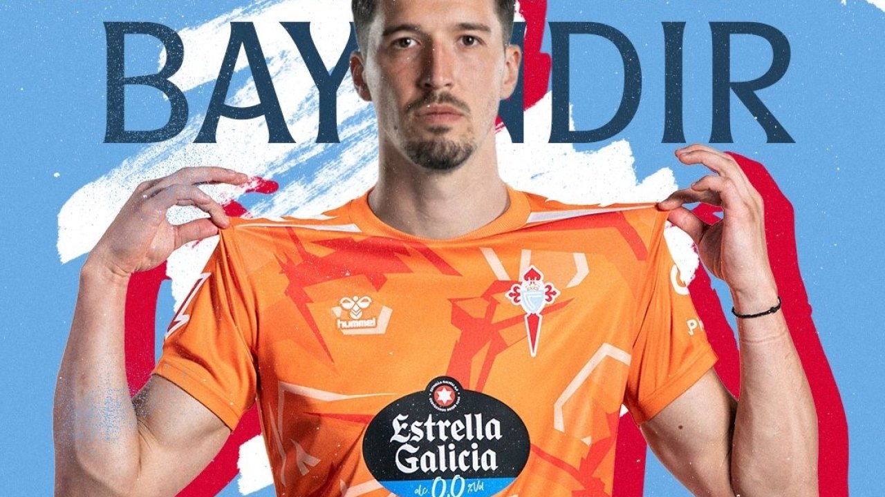 Manchester United, milli file bekçisi Altay Bayındır’ın Celta Vigo’ya kiralandığını açıkladı.