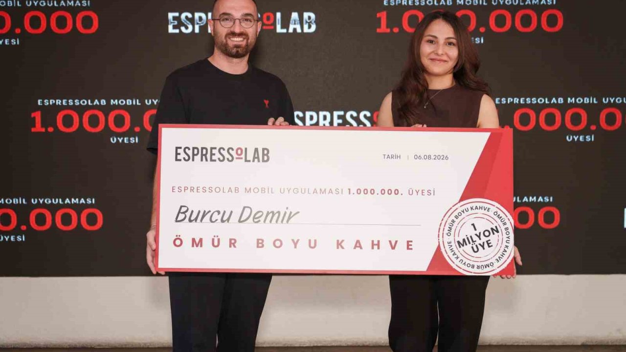 Espressolab’in 1 milyonuncu kullanıcısı ömür boyu ücretsiz kahve hakkı kazandı