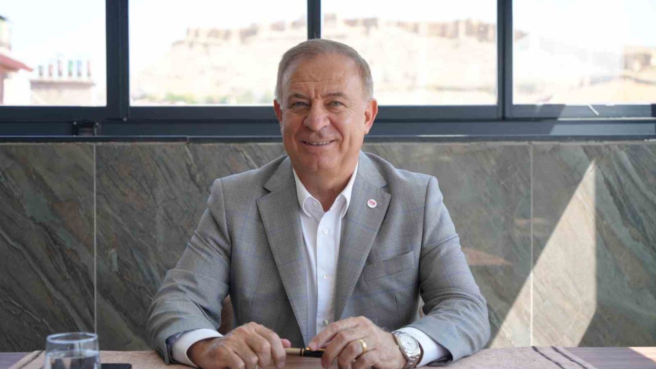 Milletvekili Gökan Zeybek Bayburt’ta parti çalışmalarını anlattı