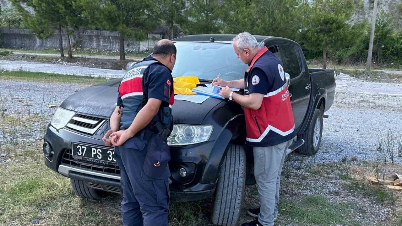 Kastamonu’da kaçak palamut avlayan 10 kişiye cezai işlem uygulandı