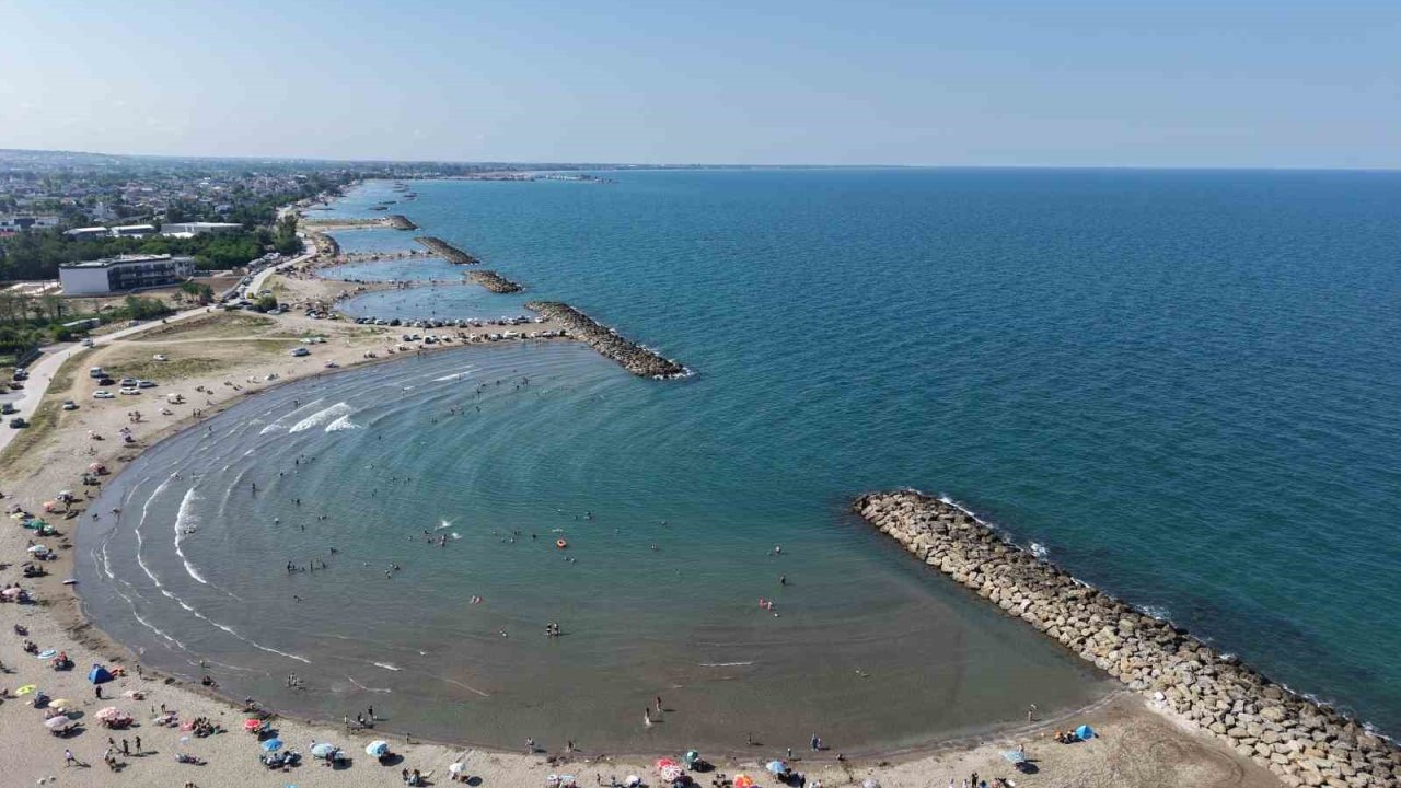 Samsun’da dalgakıranların oluşturduğu koylar Ege ve Akdeniz’i aratmıyor