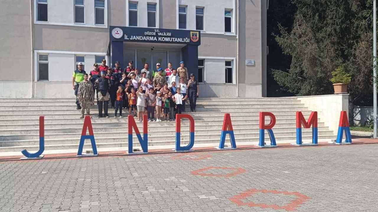 Genç ofis öğrencileri jandarmayı yakından tanıdı