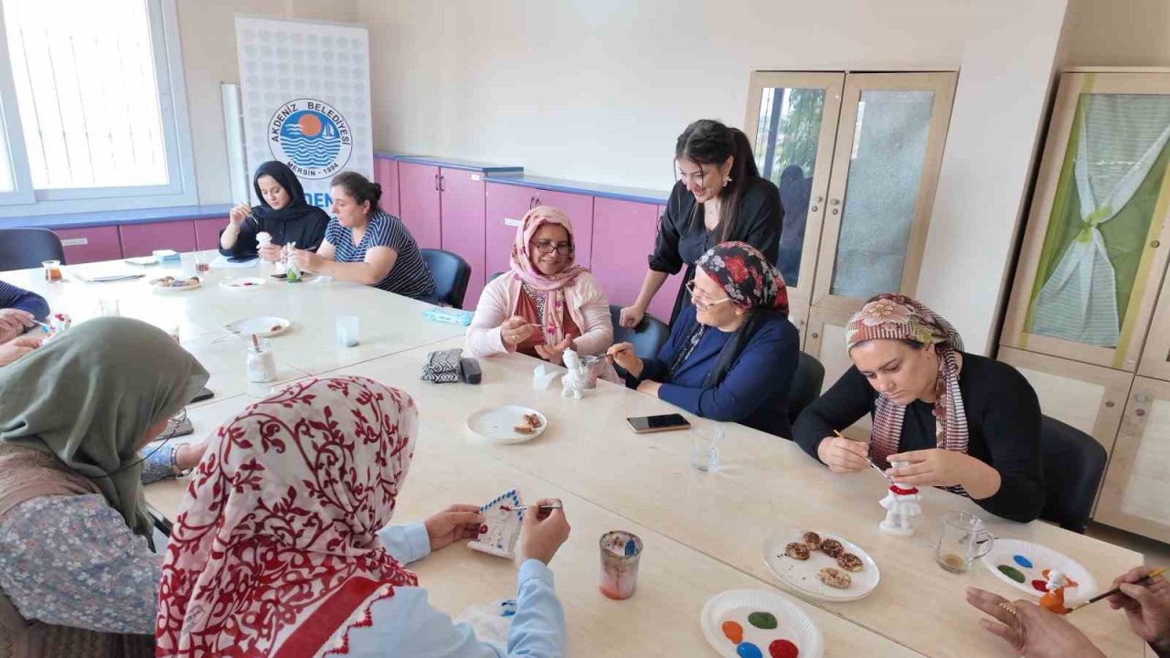 Akdeniz’de kadınlara yönelik ’Sevgi Sanatı’ atölyesi