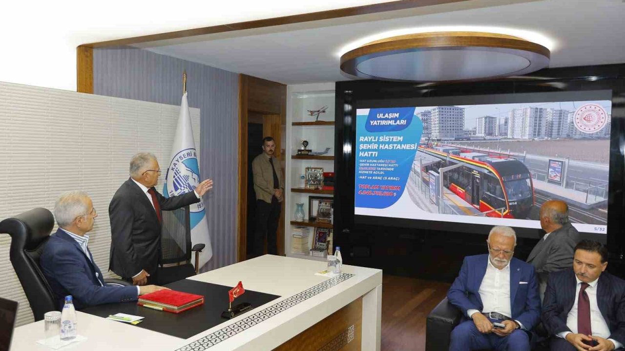Bakan Uraloğlu: "Kayseri’nin ulaştırma problemleriyle dertlenmeye devam edeceğiz"