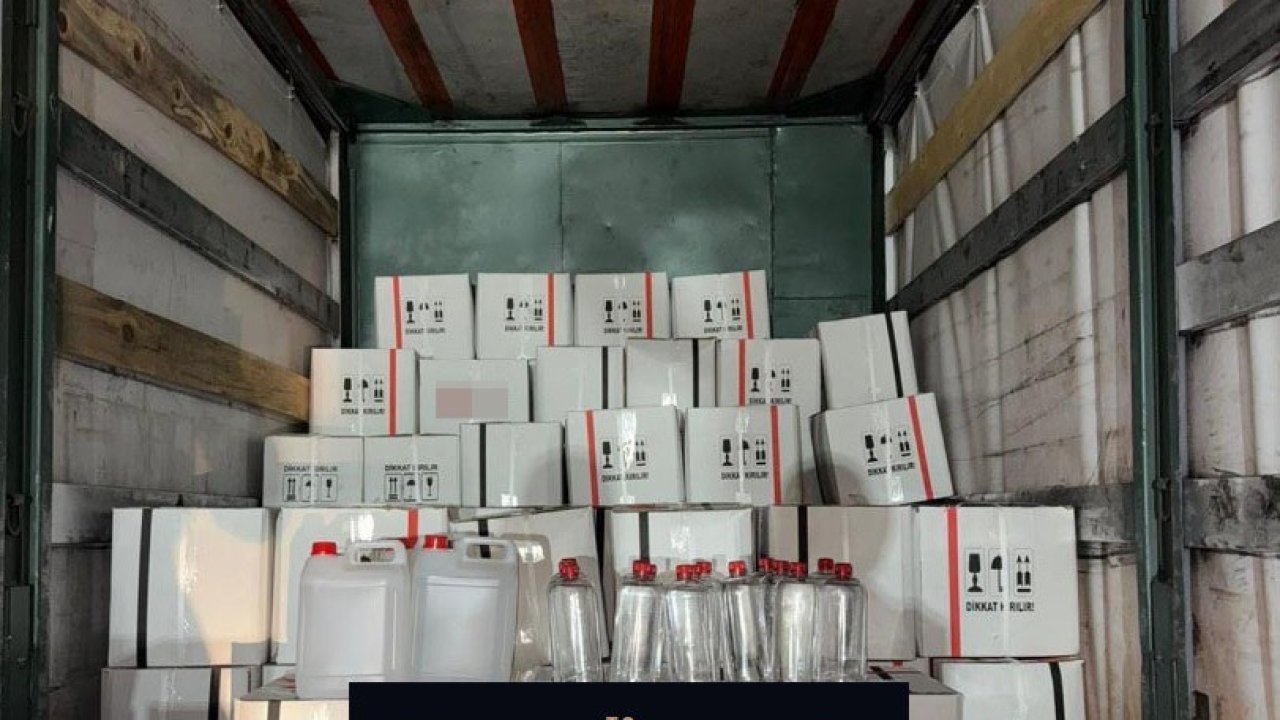 Kocaeli’de 2 bin 400 litre kaçak etil alkol ele geçirildi
