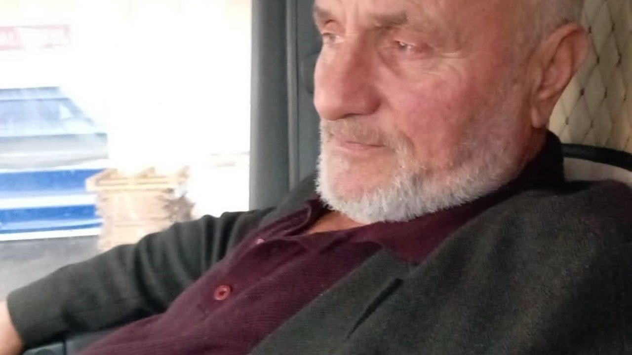 Devrilen traktörün altında kalan sürücü hayatını kaybetti