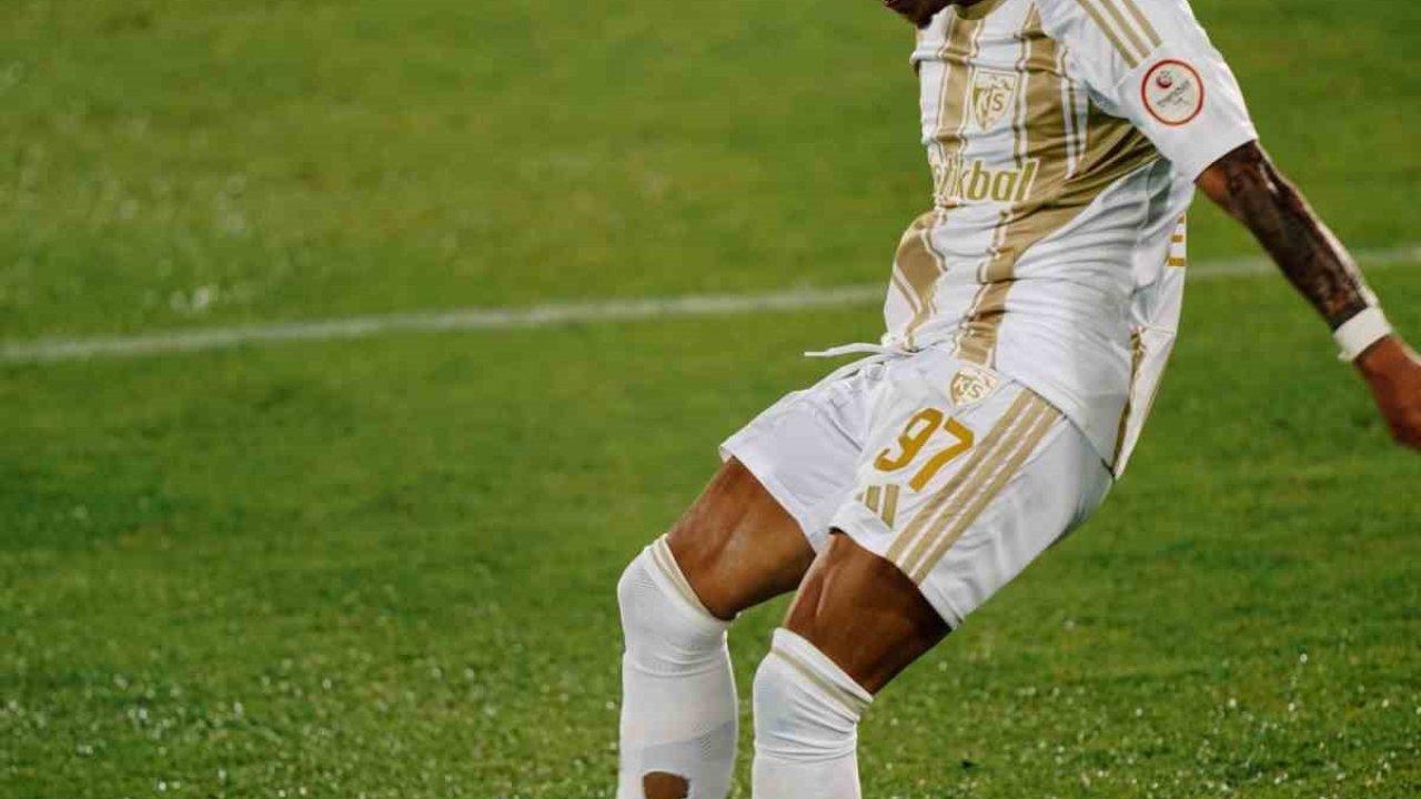 Kayserispor’un ilk golleri Seferi’den
